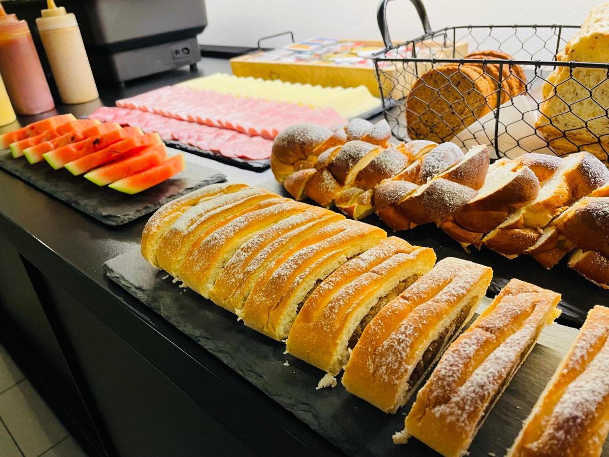 Penzion Vinarstvi Bilkovi Velké Bílovice Exteriör bild