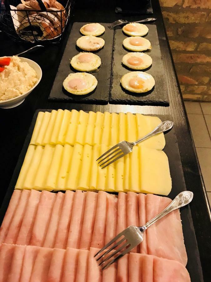 Penzion Vinarstvi Bilkovi Velké Bílovice Exteriör bild